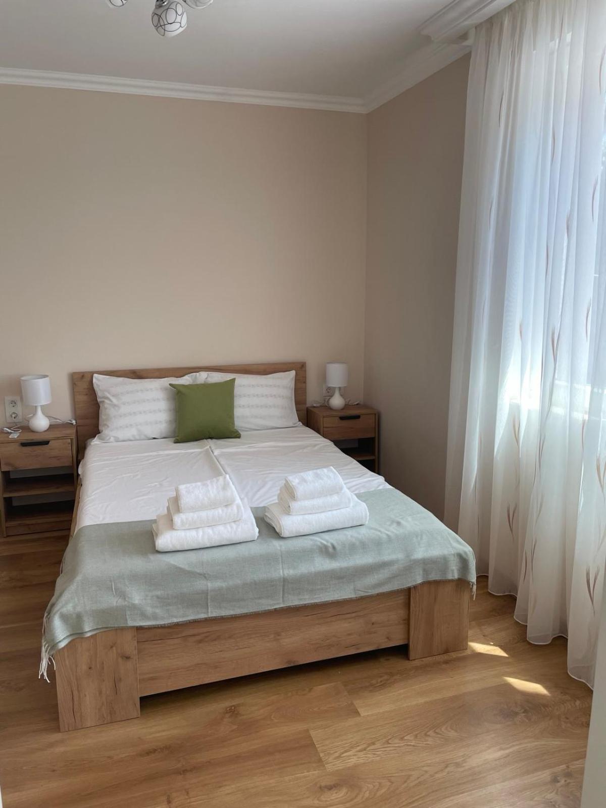 Seven Hills Apartment With Optional Parking Пловдив Екстер'єр фото